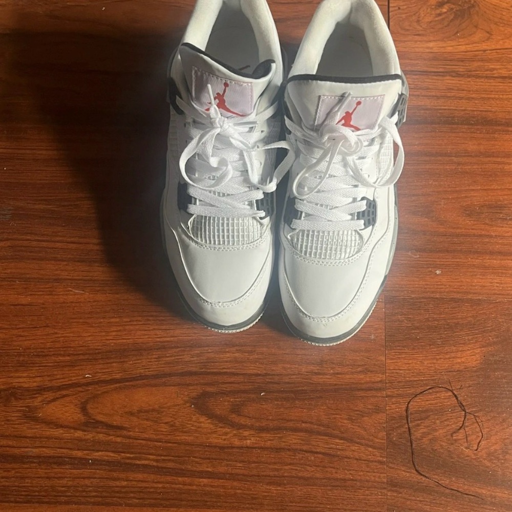 Jordan 4 retro White cement